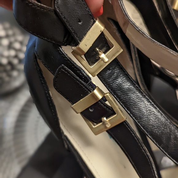 Saks Fifth Avenue Sandal - Picture 8 of 11